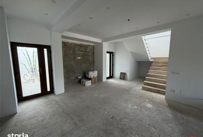 Casă cu 5 camere cu Teren 674 Mp în Vânători - 7