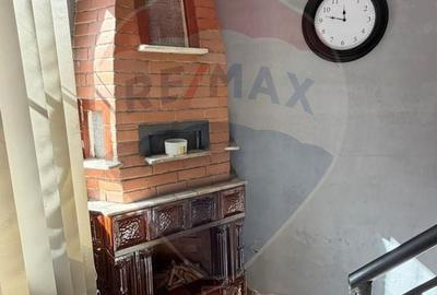 Casă cu 4 camere cu Teren 702 Mp în Axente Sever - 10