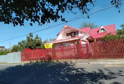 Vand-schimb Casa+spatiu comercial+moara porumb, moara ciocanele, 3000m - 2