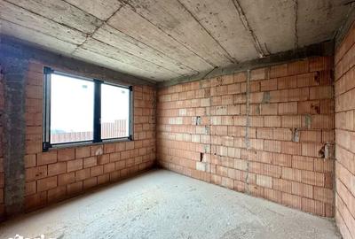 Casă cu 6 camere cu Teren 523 Mp în Ciurila - 4