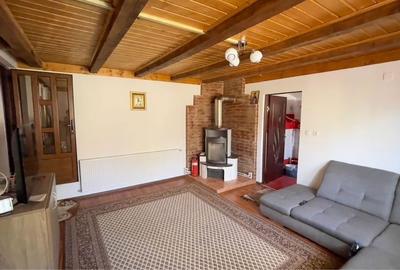 Casă cu 4 camere în Râșca - 6