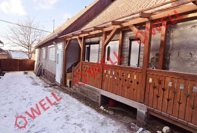 Casă familiară de vânzare în Bixad! - 4