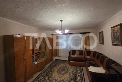 Casă cu 3 camere cu Teren 5859 Mp în Deal - 6