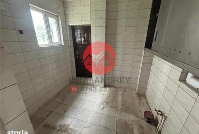 Spațiu comercial, de 78 mp, în Vest - 2