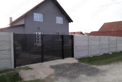 Casă cu Teren 690 Mp în Colonia Mică - 3