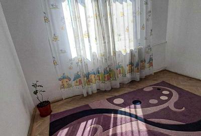 Apartament cu 3 camere decomandat în Ostroveni - 6