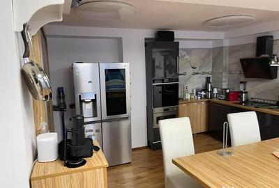 Casă cu 5 camere în Centrul Istoric - 5