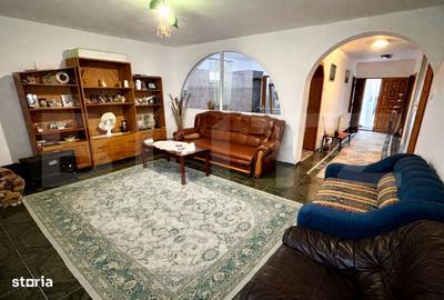 Casă cu 5 camere cu Teren 372 Mp în Bariera Vâlcii - 15