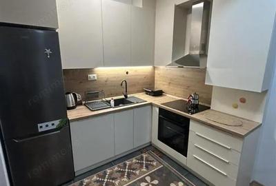 Vanzare apartament de doua camere Crangasi - 1