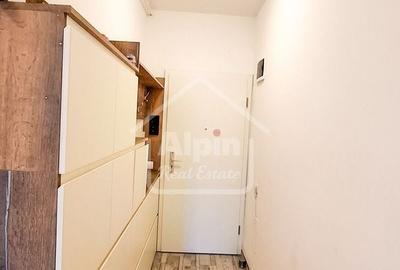 Apartament cu 2 camere decomandat, mobilat în Tractorul - 33