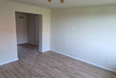 Apartament cu 3 camere decomandat în Burdea - 5