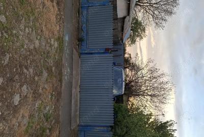 Casă cu 4 camere în Central - 1