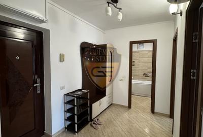 Apartament cu 2 camere decomandat în Tomis II - 9