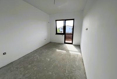 Duplex cu 4 camere cu Canalizare în Domnești - 6