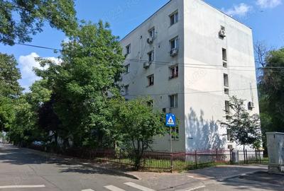 Garsoniera de inchiriat, 15 mp, direct proprietar, 1300 lei, 6 minute metrou - 4