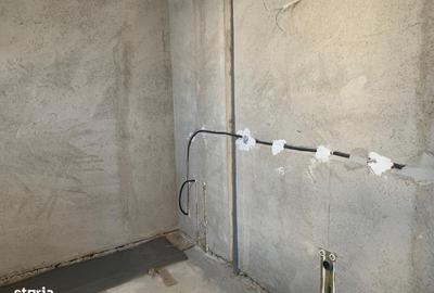 Casă cu 5 camere cu Teren 1390 Mp în Vicovu de Sus - 11