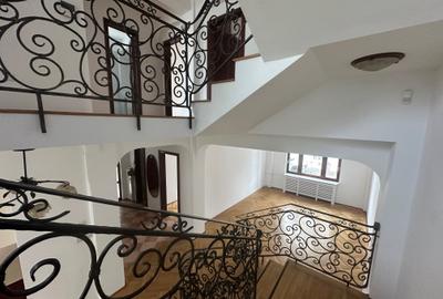 Casă individuală cu 7 camere cu Canalizare în Floreasca - 4