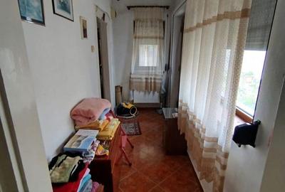 Casă cu 5 camere cu Teren 325 Mp în Tomis I - 4