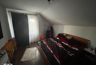 Casă cu 4 camere în Central - 3