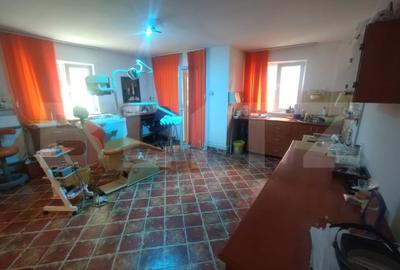 Exclusivitate-Spatiu 70 mp, Cabinet Stomatologic, 3 camere, parter, Oituzului - 3