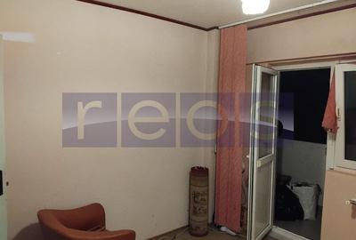 VANZARE 3 CAMERE I DECOMANDAT I METROU I VALEA IALOMITEI I 2 BALCOANE - 1