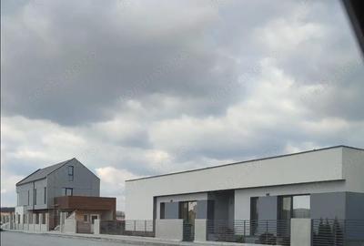 Casă în Lugojului - 18