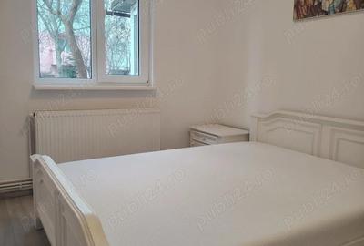 Apartament cu 2 camere semidecomandat, mobilat în Tractorul - 2