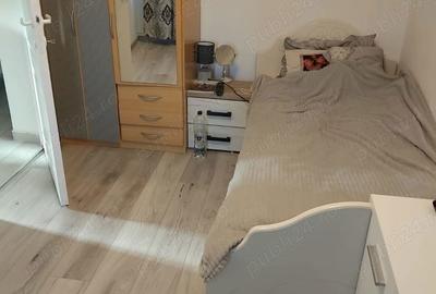 Apartament cu 3 camere decomandat în Hunedoara - 1