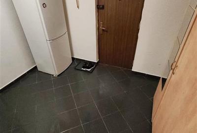 Garsonieră decomandată, mobilată în Tei - 9