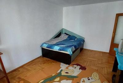 Apartament cu 2 camere decomandat în Precista - 1