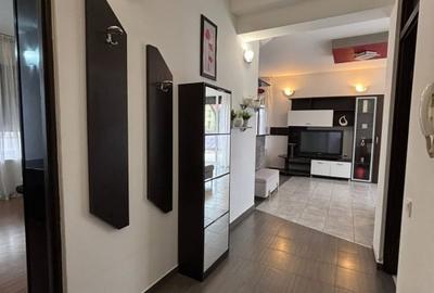 Penthouse spatios si luminos cu 2 camere • Terasa de 60 mp - 12