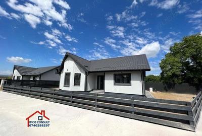 Letea Veche langa Primarie , Case DEOSEBITE! - 2