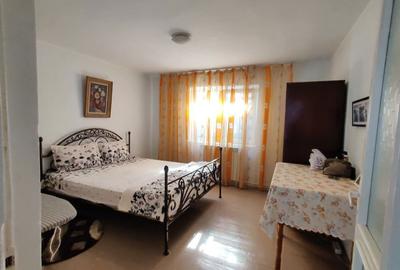 Casă cu 3 camere cu Teren 1200 Mp în Sârbi - 2