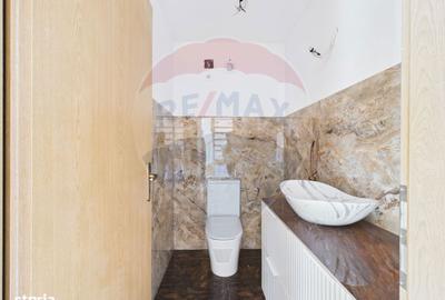 Casă cu 4 camere în Nord