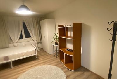 Garsonieră semidecomandată în Poarta 6 - 6