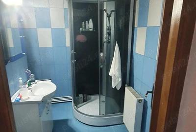 Apartament cu trei camere, etajul 1 - 3