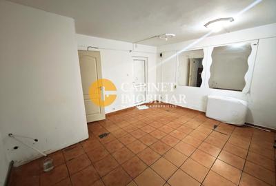 Apartament cu 2 camere, mobilat în Cug - 1