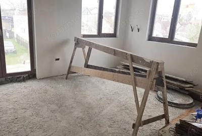 Casă cu 6 camere în Central - 2