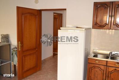 Casă cu 5 camere cu Teren 50 Mp în Ciupercenii Noi - 3