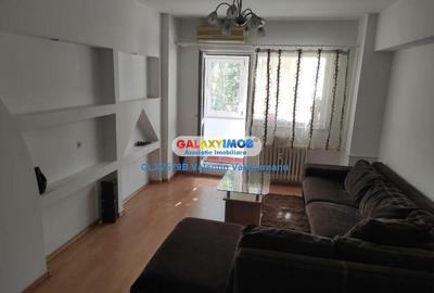 Apartament cu 3 camere semidecomandat, mobilat în Titan - 1