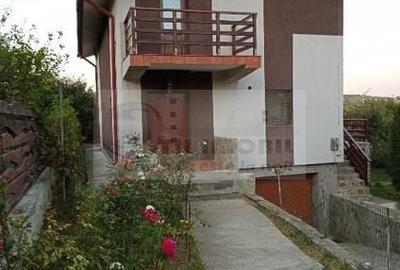 Casă individuală cu 5 camere cu Canalizare în Bucium - 6