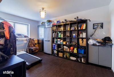 Casă cu 4 camere în Sintești - 1