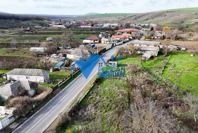 Casa cu teren in CIUCUROVA - 3317MP - la drumul National - 8