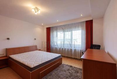 Apartament cu 3 camere decomandat, mobilat în Simion Bărnuțiu - 6