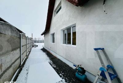Casă cu 4 camere în Sânpaul