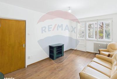 Apartament cu 3 camere în Drumul Taberei