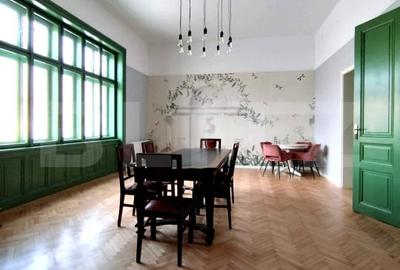 Apartament de vanzare, cu 3 camere, 100 mp, zona centrala - 3
