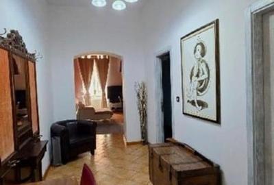 Proprietar, inchiriez apartament situat in Pta Libertatii - 4