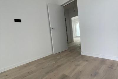 Duplex cu 4 camere cu Canalizare în Central - 15