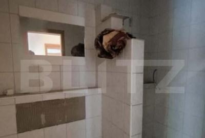 Apartament cu 4 camere semidecomandat în Central - 1